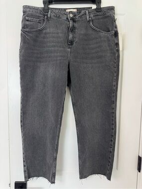 BDG Cowboy Cropped Ankle Jeans